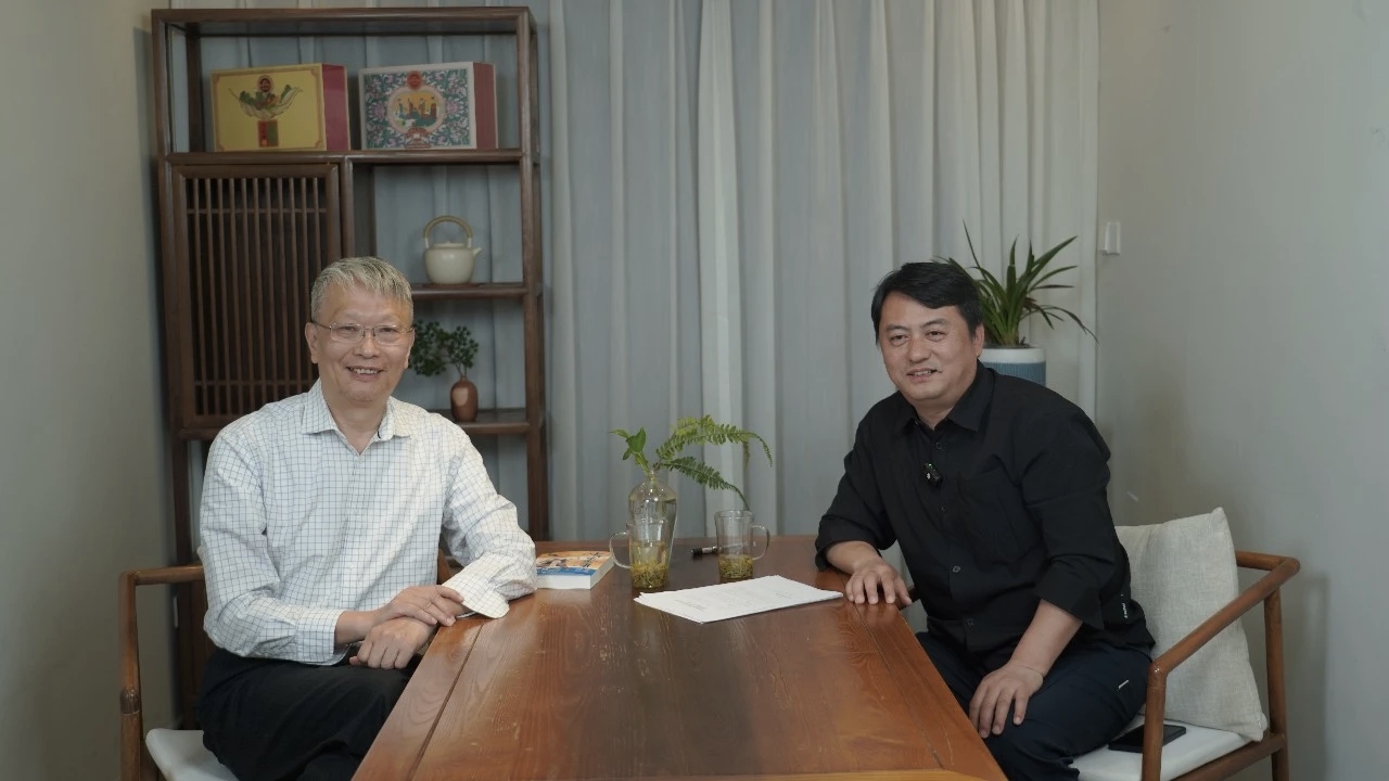 《凤凰网》——自闭症群体内部诉求分化，邹小兵呼吁“分级分类”精准支持 